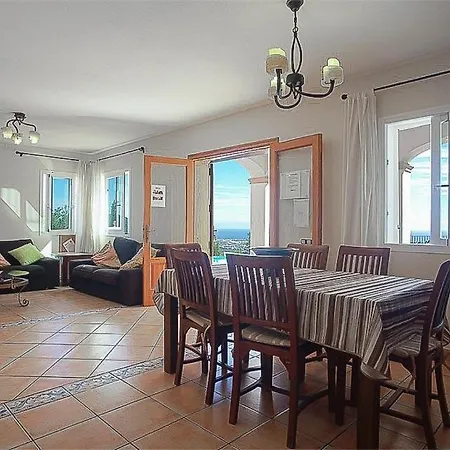 Torre Soli Nou Sleeps 9 Pool Air Con Wifi